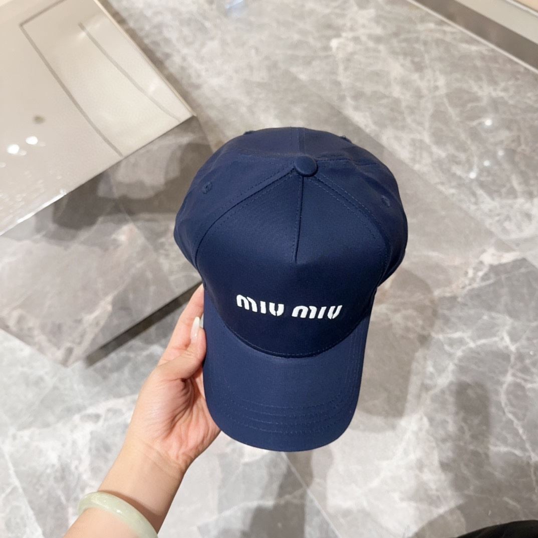 Miu Miu Caps